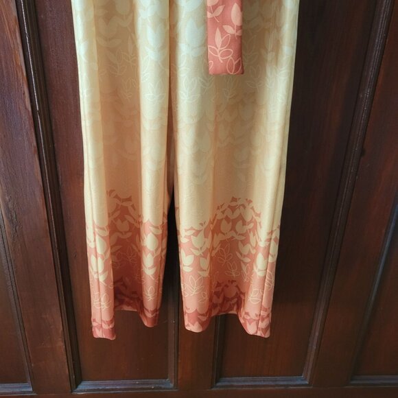 Vintage Style Leslie Fay Two-Piece Gold Orange Floral Buttoned Pantsuit Jacket - Picture 10 of 12